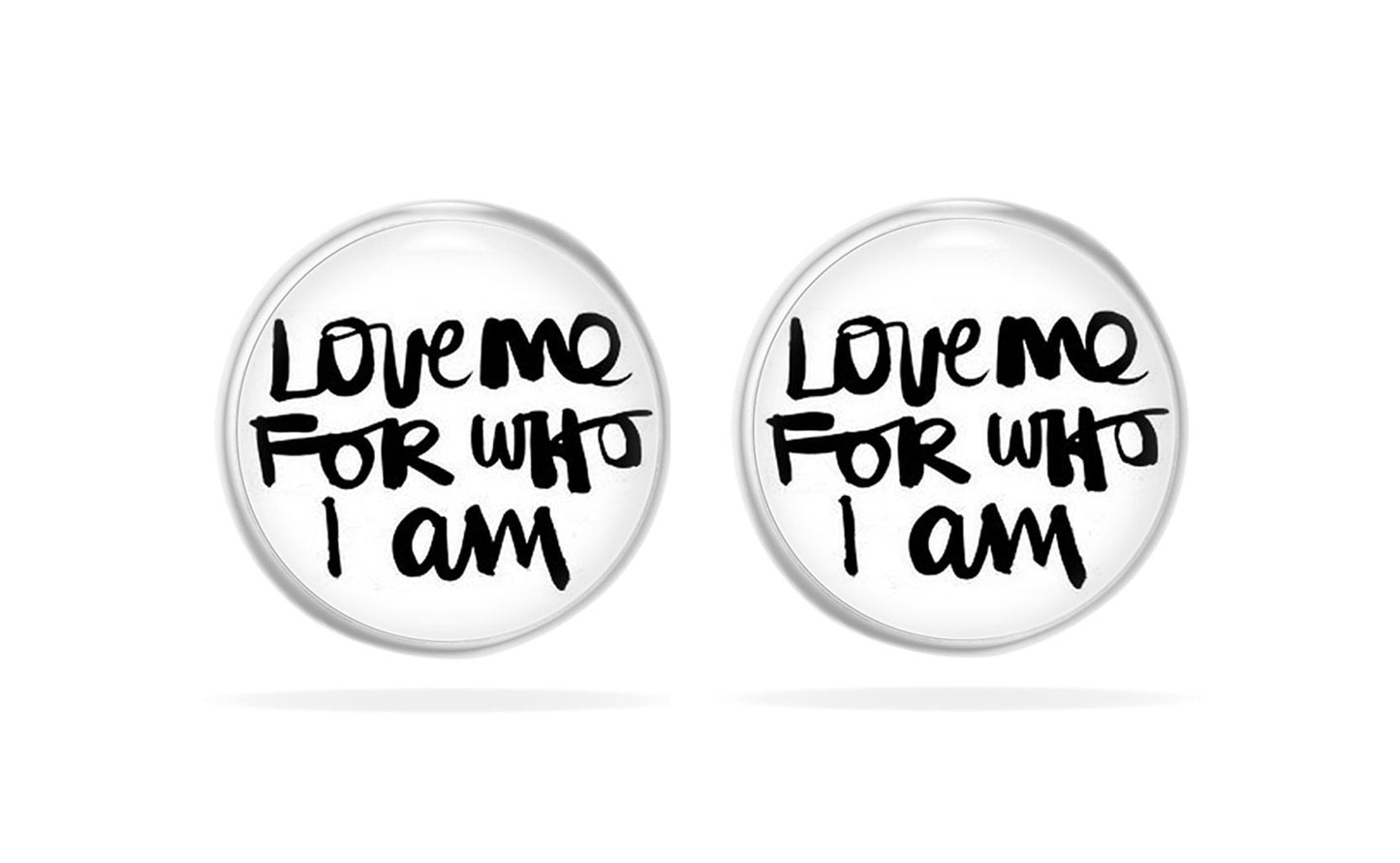 Ohrstecker Spruch "Love me who I am ", Ohrstecker Lustig, Funny Statement Ohrringe, Perfektes Geschenk für Damen, Teenager Mädchen Geschenk
