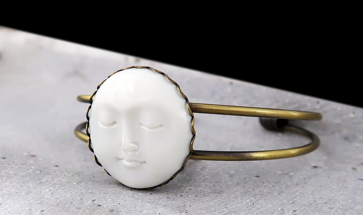 Mond Gesicht Armreif Bronze, Verstellbares Armreif, Schlichter Armreif, minimalistischer Armband, Geschenk für sie, Mama Geschenk