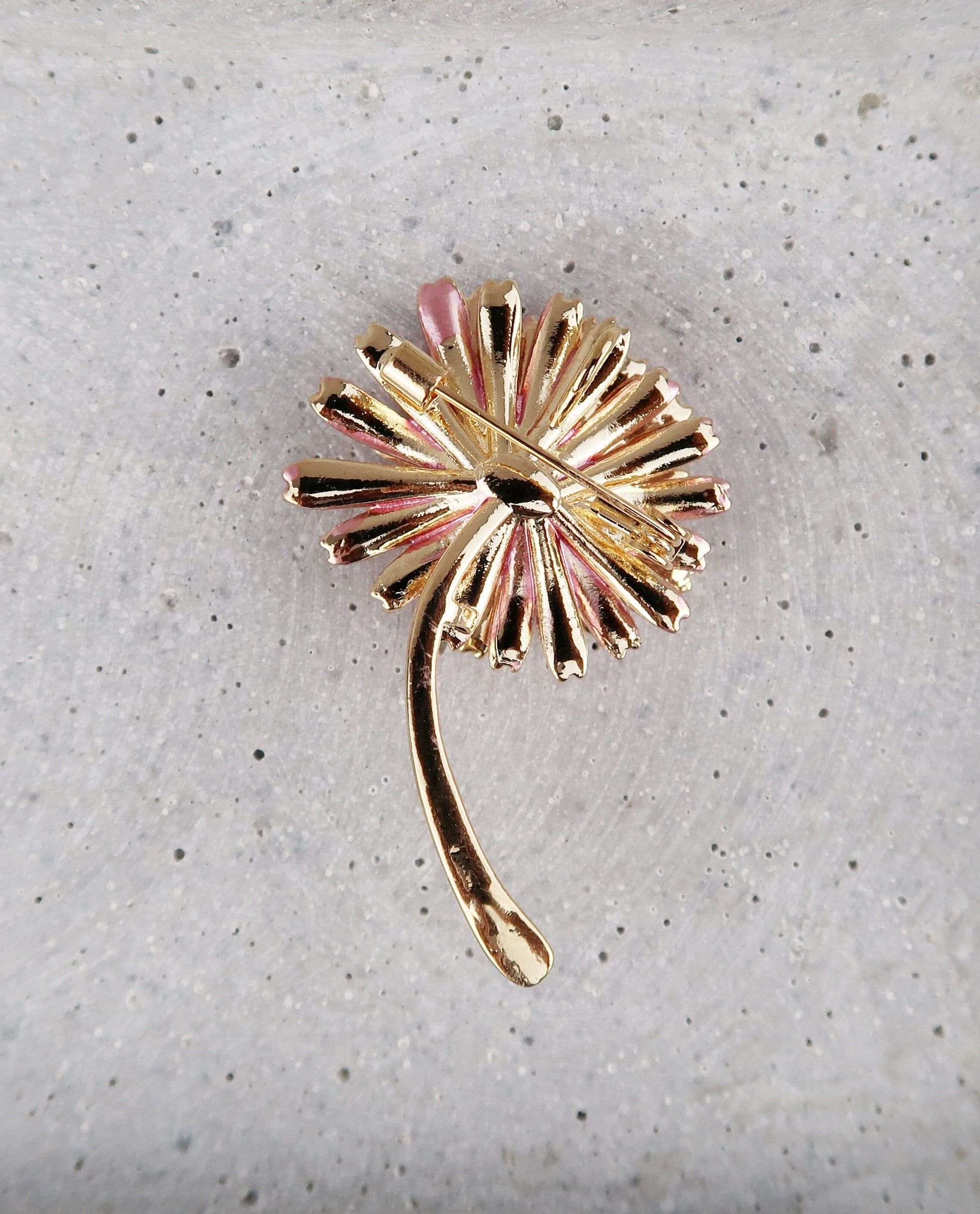Brosche Blume, Brosche Blüte Rosa, Brosche Gold, Brosche Vintage, Vintage Schmuck, Geschenke für sie, Mama Geschenk